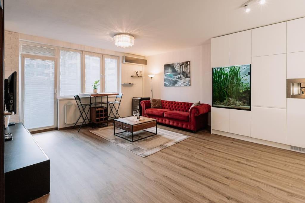 Apartament Family Aquarium Haven Bratysława Zewnętrze zdjęcie
